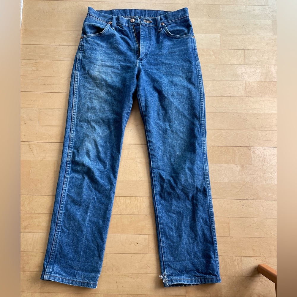 Wrangler 30x31 straight jeans